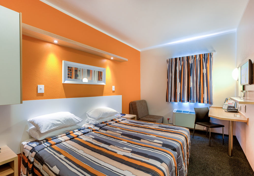 Road Lodge Рюстенбург Экстерьер фото