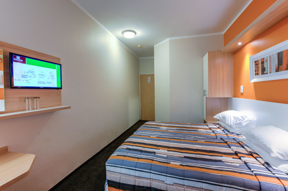 Road Lodge Рюстенбург Экстерьер фото